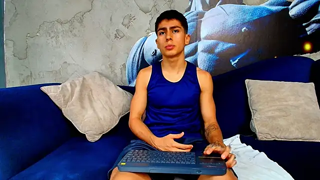 Aron pulse online show from 03.12.26