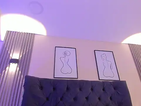 SARHA ANTONELLI online show from 04.06.26