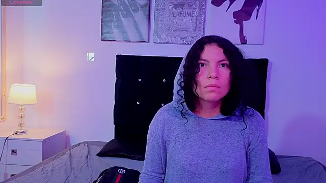 Snapshot of Zoe-yanin chatting on 02.24.26 Zoe-yanin online show from 02.24.26