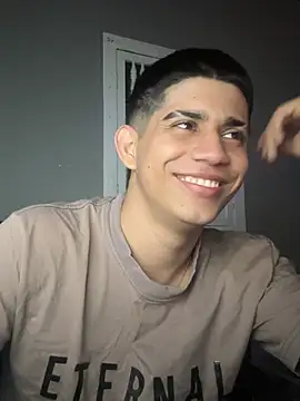 Snapshot of Thiago_Olsen chatting on 02.18.26 Thiago Olsen online show from 02.18.26