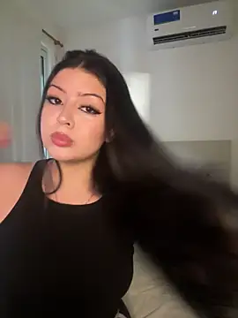 lolaaculaa online show from 02.26.26