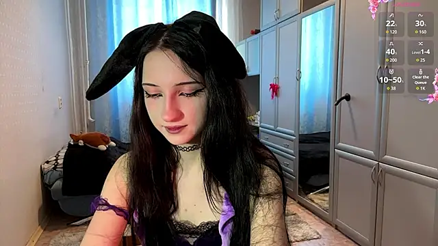 UrBabeLuna online show from 03.12.26