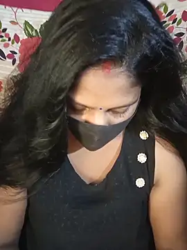 Snapshot of Parul-009 chatting on 06.11.26 Parul-009 online show from 06.11.26