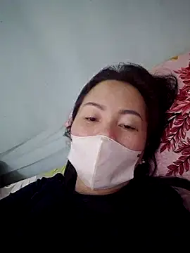 Snapshot of Baby-loveass69 chatting on 02.22.26 Baby-loveass69 online show from 02.22.26