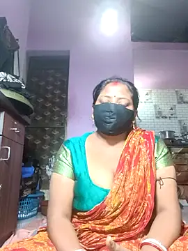 Snapshot of Fetish-Couple2 chatting on 02.14.26 Fetish-Couple2 online show from 02.14.26