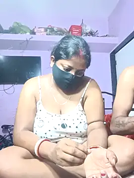 Snapshot of Fetish-Couple2 chatting on 03.19.26 Fetish-Couple2 online show from 03.19.26