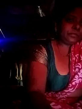 Snapshot of Fetish-Couple2 chatting on 04.16.26 Fetish-Couple2 online show from 04.16.26