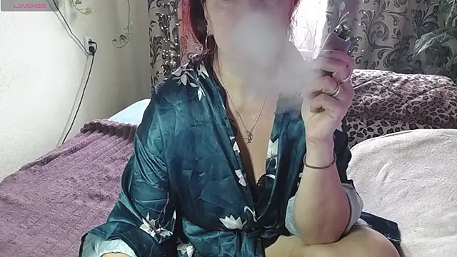 Snapshot of SEXforPLEASURE chatting on 04.19.26 SEXforPLEASURE online show from 04.19.26