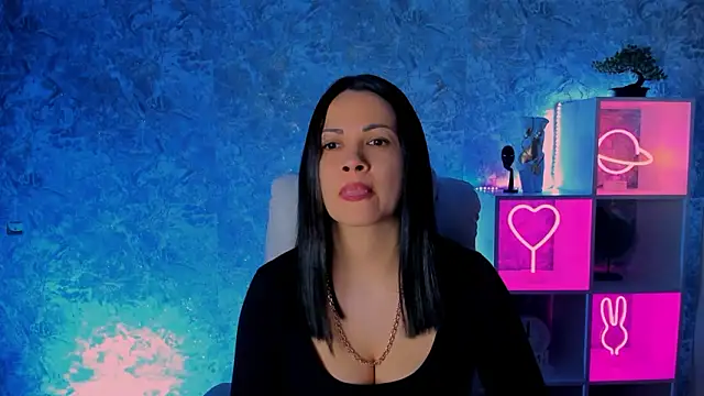 Snapshot of karolina_robinson chatting on 03.01.26 karolina robinson online show from 03.01.26