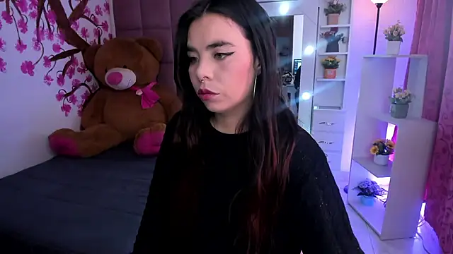 Snapshot of liany_taylor chatting on 02.21.26 liany taylor online show from 02.21.26