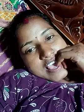 Snapshot of Your_deshibhabi25years chatting on 05.12.26 Your deshibhabi25years online show from 05.12.26