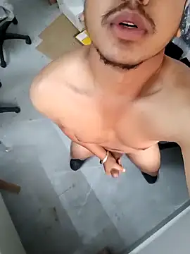 chocolatesboy143 online show from 05.03.26