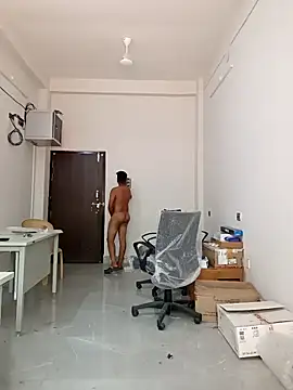 chocolatesboy143 online show from 05.18.26