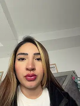 KimCollinss online show from 02.18.26