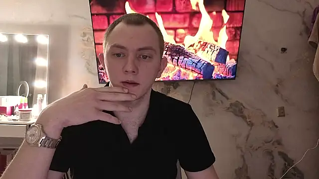 Crystal Nuts online show from 03.02.26