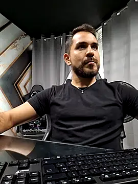 Snapshot of noa_desire chatting on 02.22.26 noa desire online show from 02.22.26