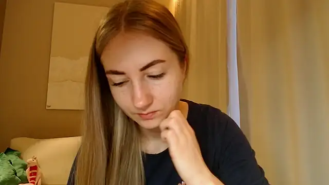 BluueSilk online show from 01.30.25