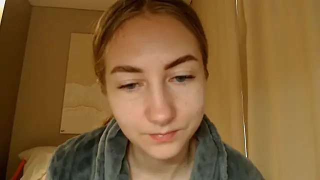 BluueSilk online show from 02.05.25