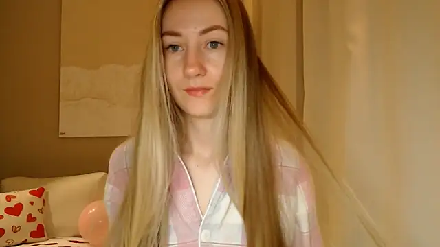 BluueSilk online show from 03.03.25