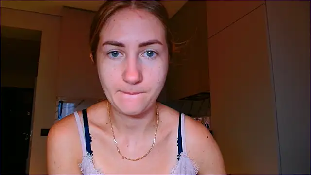 BluueSilk online show from 11.10.25