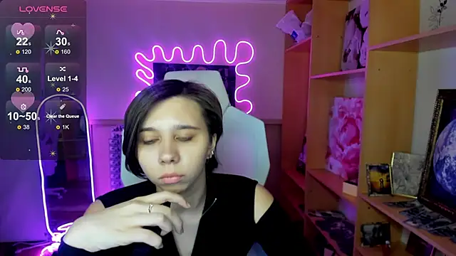 Snapshot of Scarlet_Sirenn chatting on 02.06.26 Scarlet Sirenn online show from 02.06.26