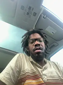 makemestayhard online show from 03.28.26