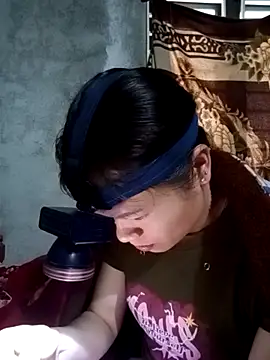 Snapshot of l_kiss chatting on 02.18.26 l kiss online show from 02.18.26