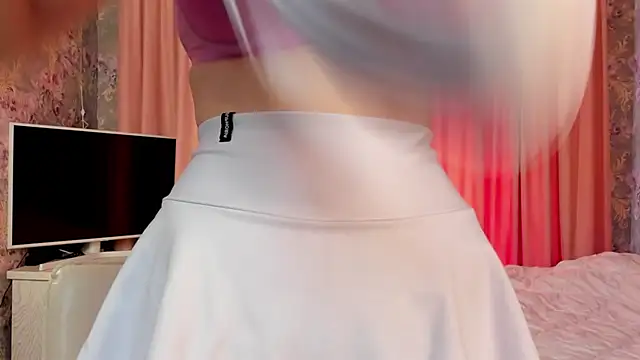 Snapshot of MissMilaX chatting on 02.22.26 MissMilaX online show from 02.22.26