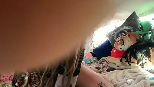 TheMoonNTheSun online show from 04.23.26