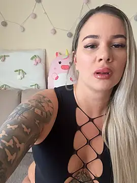 sexybatwomen33 online show from 04.16.26