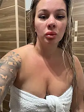 sexybatwomen33 online show from 05.13.26