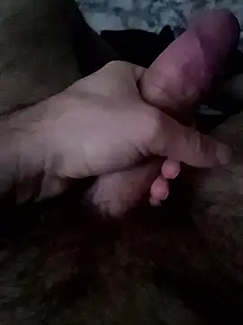 Snapshot of Erkegin001 chatting on 02.11.26 Erkegin001 online show from 02.11.26