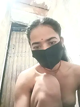 Snapshot of Sunali_Bendre chatting on 02.12.26 Sunali Bendre online show from 02.12.26