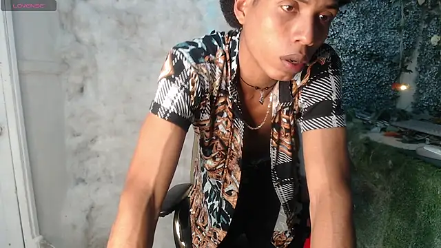 Walkers05 online show from 03.22.26