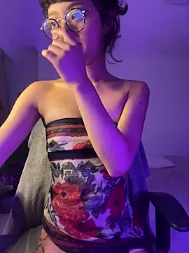 Miamhua-Cat- online show from 02.06.26