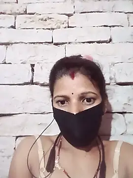 Divya-11431 online show from 07.04.26