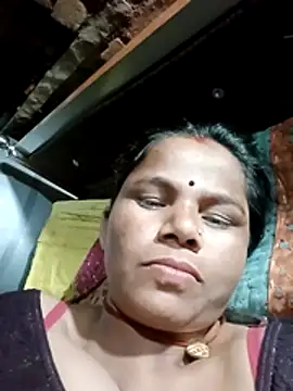 Snapshot of Pooja_sahu chatting on 04.01.26 Pooja sahu online show from 04.01.26