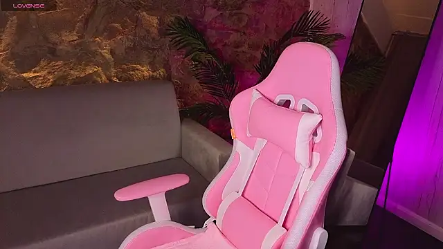 Candy Lir online show from 02.14.26