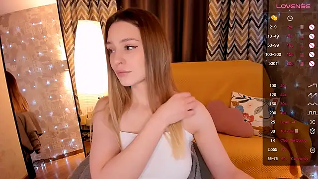 Snapshot of cherrykississ chatting on 02.21.26 cherrykississ online show from 02.21.26