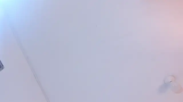 Snapshot of AmberQueen1 chatting on 02.14.26 AmberQueen1 online show from 02.14.26