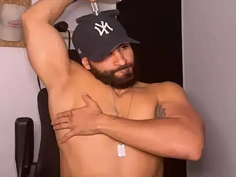 Snapshot of SamDornan51 chatting on 02.27.26 SamDornan51 online show from 02.27.26