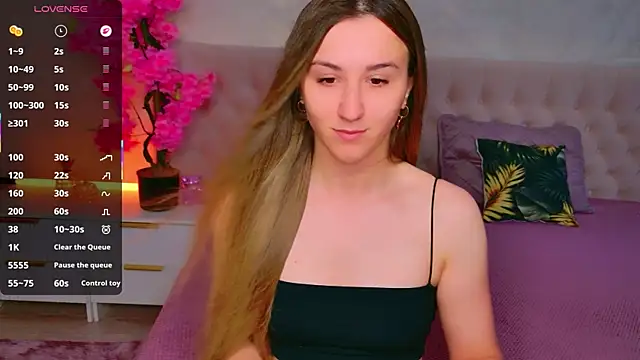 JasminUqueen online show from 06.08.26