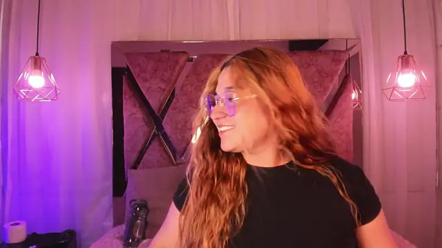 shantal cooper  online show from 02.09.26