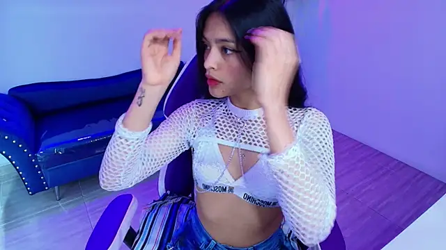 Maddie T18 online show from 04.10.26