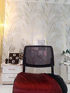 Snapshot of Nala_OMG chatting on 03.11.26 Nala OMG online show from 03.11.26