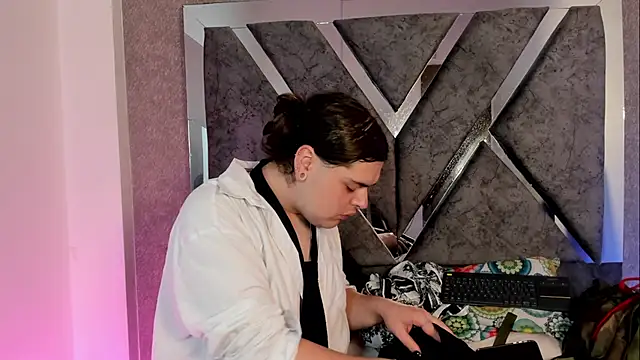 leenox nexus online show from 02.11.26