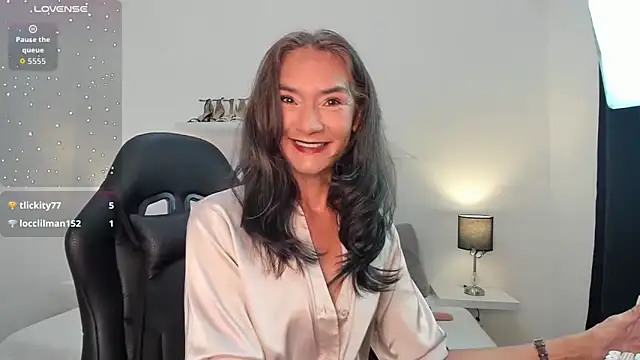 Emma Mendozaa online show from 03.07.26