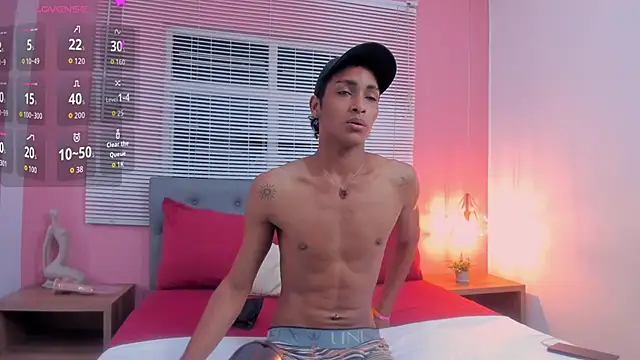 Snapshot of drako18_ chatting on 02.16.26 drako18 online show from 02.16.26