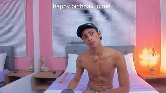 Snapshot of drako18_ chatting on 02.21.26 drako18 online show from 02.21.26