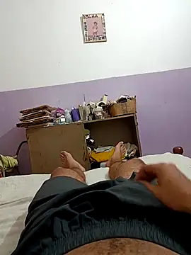 Snapshot of Francisco171 chatting on 02.14.26 Francisco171 online show from 02.14.26